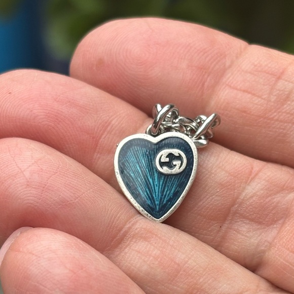 Gucci Silver Heart Pendant bracelet - Picture 5 of 6